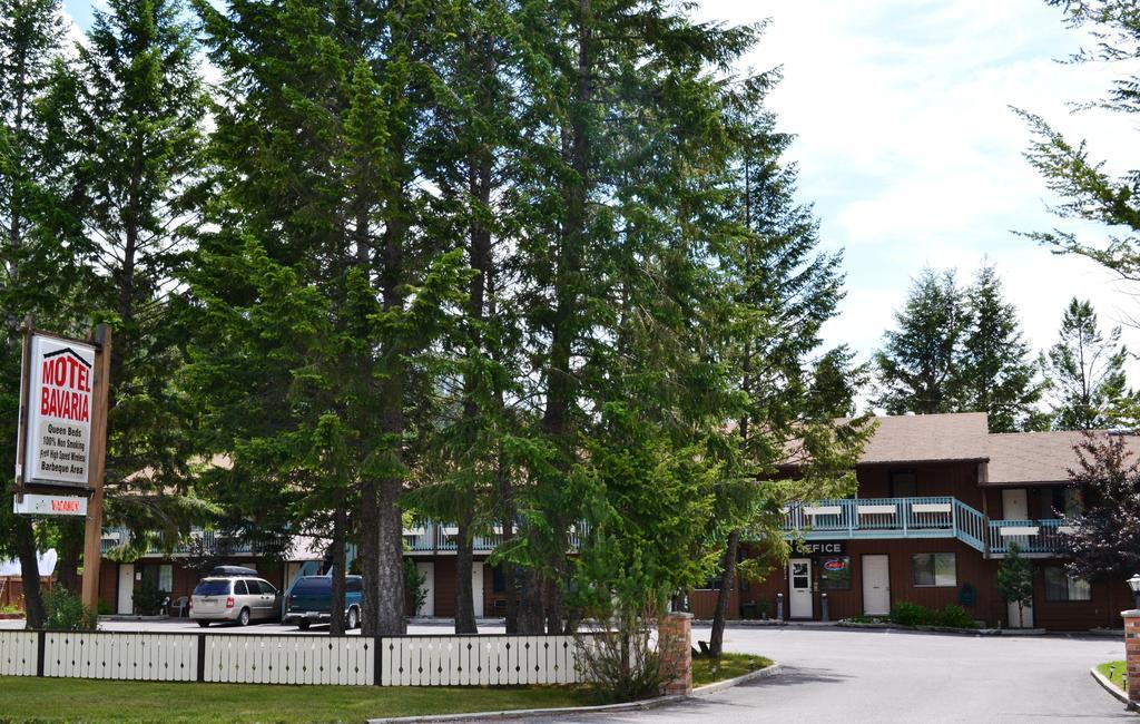 Motel Bavaria Radium Hot Springs Zewnętrze zdjęcie